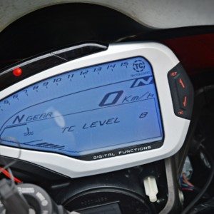 MV Agusta F R instrument console