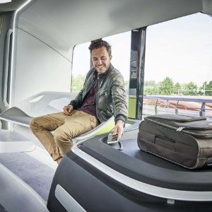 Mercedes Benz Future Bus with City Pilot