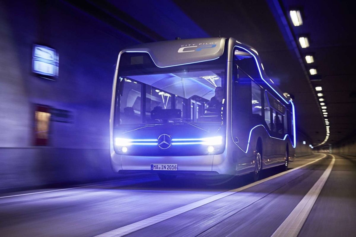 Mercedes Benz Future Bus with City Pilot