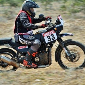 Royal Enfield Himalyan loses rear tire