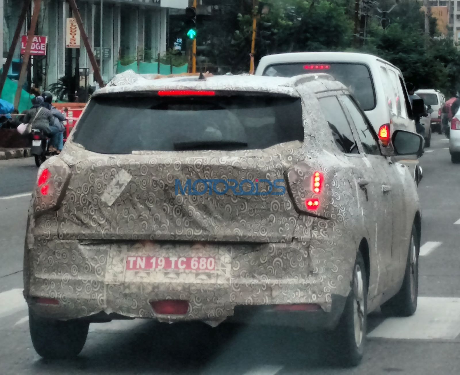 Ssangyong-Tivoli-spied-yet-again-4