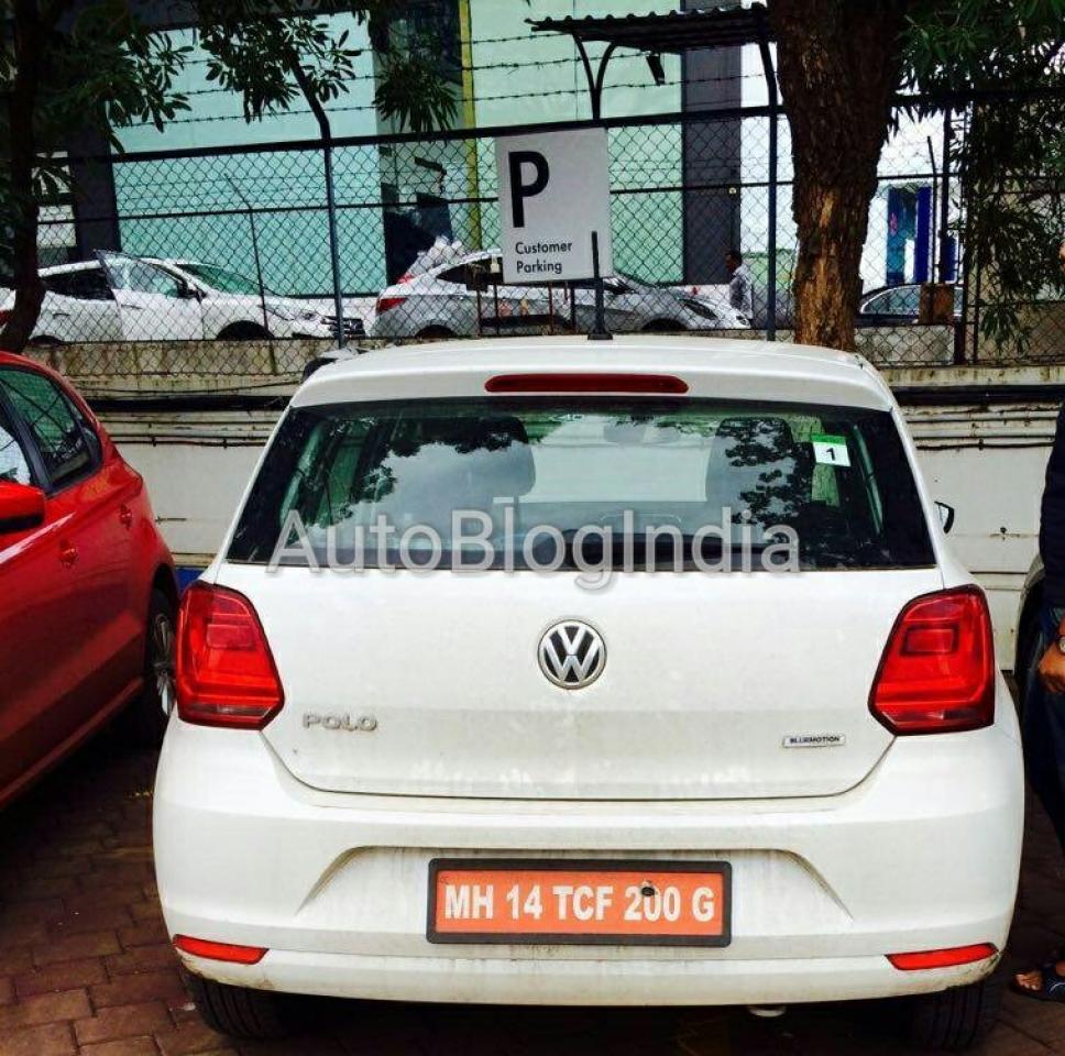 Volkswagen Polo 1.4 TSI spied (1)