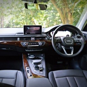 Audi A cabin and center console