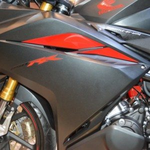 Honda CBRRR detailed images