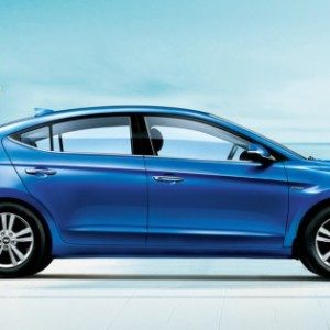 Hyundai Elantra official