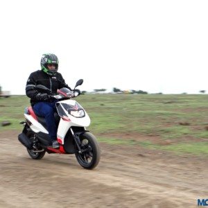 Aprilia SR  Review Action Shots