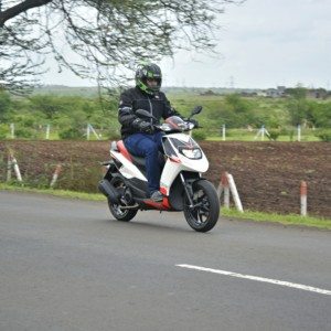 Aprilia SR  Review Action Shots