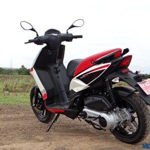 Aprilia SR  Review Still Shots