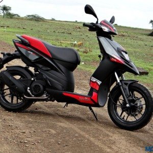 Aprilia SR  Review Still Shots