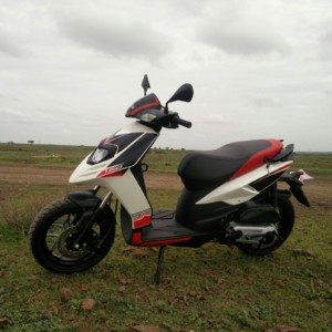 Aprilia SR