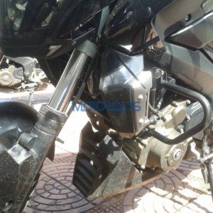 Bajaj Pulsar CS non ABS variant spied