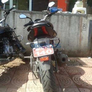 Bajaj Pulsar CS non ABS variant spied