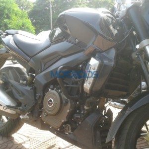 Bajaj Pulsar CS non ABS variant spied