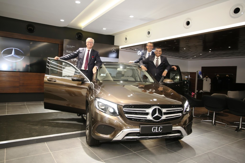 Mr. Roland Folger, MD & CEO, Mercedes-Benz India_  Mr. KM Thakkar, Executive Director, Emerald Motors and Mr. Michael Jopp, Head - Sales & Marketing, Mercedes-Benz India