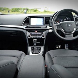 New Hyundai Elantra Dashboard