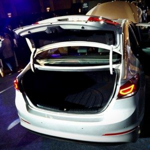 New Hyundai Elantra boot