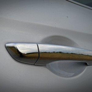 New Hyundai Elantra chrome door handle