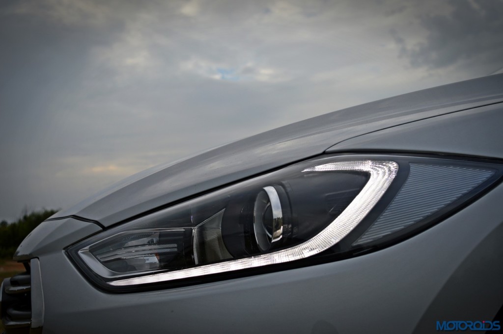 New Hyundai Elantra headlamp (3)