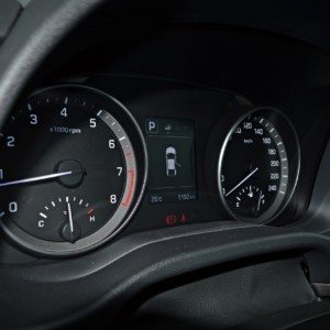 New Hyundai Elantra instrument cluster