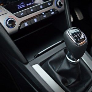 New Hyundai Elantra manual transmission
