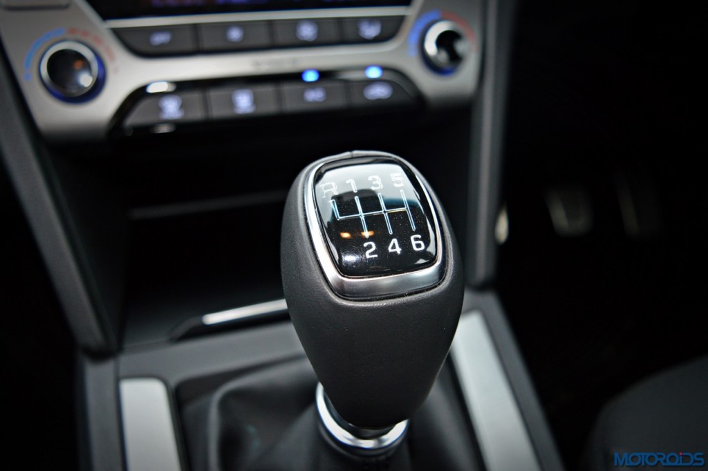 New Hyundai Elantra manual transmission (2)