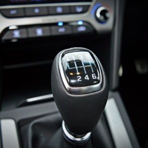 New Hyundai Elantra manual transmission