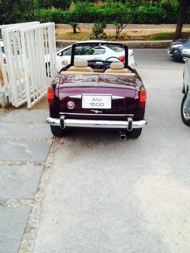 Don't miss the chrome strip at the back. Premier Padmini Convertible