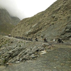 Rannvijay Singh with the Mahindra Mojo Tribe