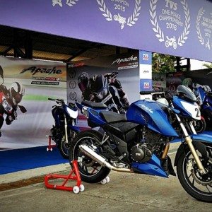 TVS Racing Apache RTR