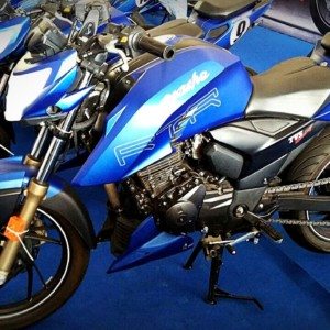 TVS Racing Apache RTR