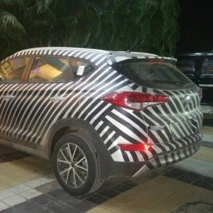 Hyundai Tucson spied in India again