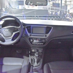 Hyundai Verna interior