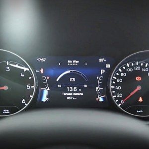 Jeep Compass instrument cluster