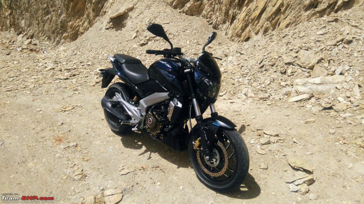 Bajaj Pulsar VS  Blue