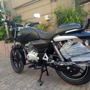 Bajaj V Custom Paintjob