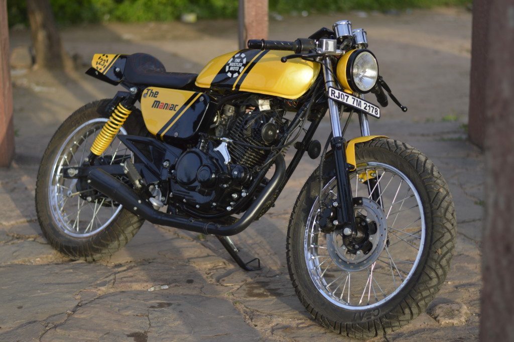 custom-cafe-racer-by-hustler-moto-bajaj-pulsar-150-14