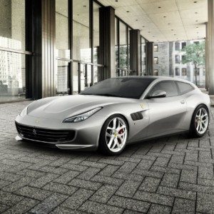 Ferrari GTC Lusso T