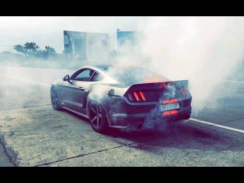 Indias loudest Ford Mustang burnout