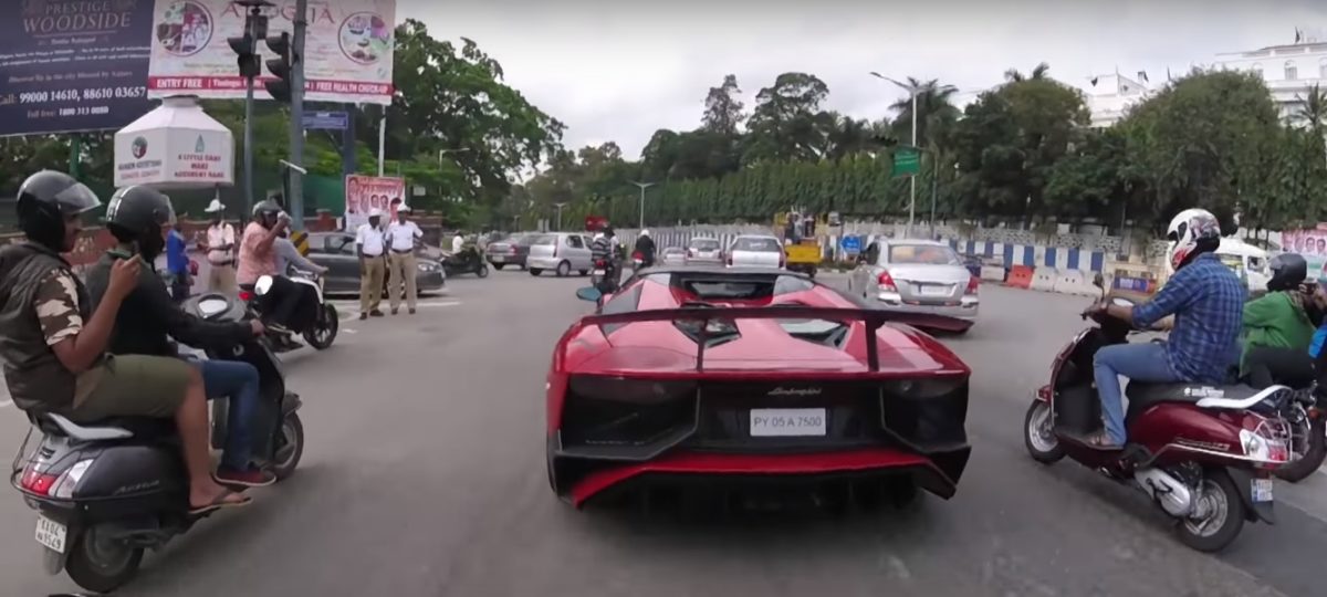 Lamborghini AVentador SV Roadster