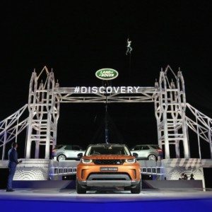 New Land Rover Discovery Launch LEGO Structure