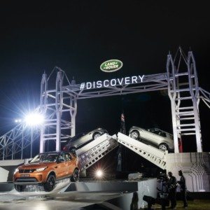 New Land Rover Discovery Launch LEGO Structure