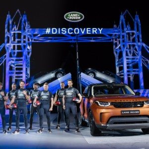 New Land Rover Discovery Launch LEGO Structure