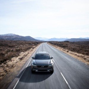 New Volvo V Cross Country