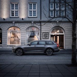 New Volvo V Cross Country