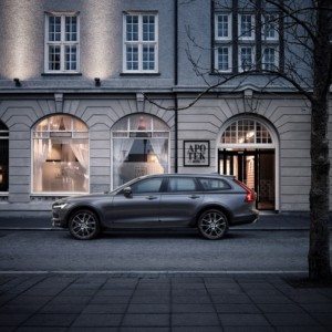 New Volvo V Cross Country