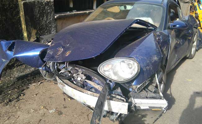 porsche-cayman-accident-chennai-1