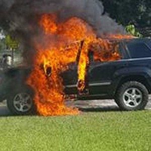 Recalled Samsung Galaxy Note  explodes burns owners Jeep