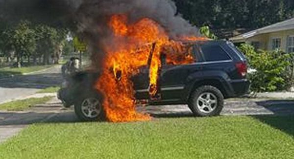 Recalled Samsung Galaxy Note  explodes burns owners Jeep