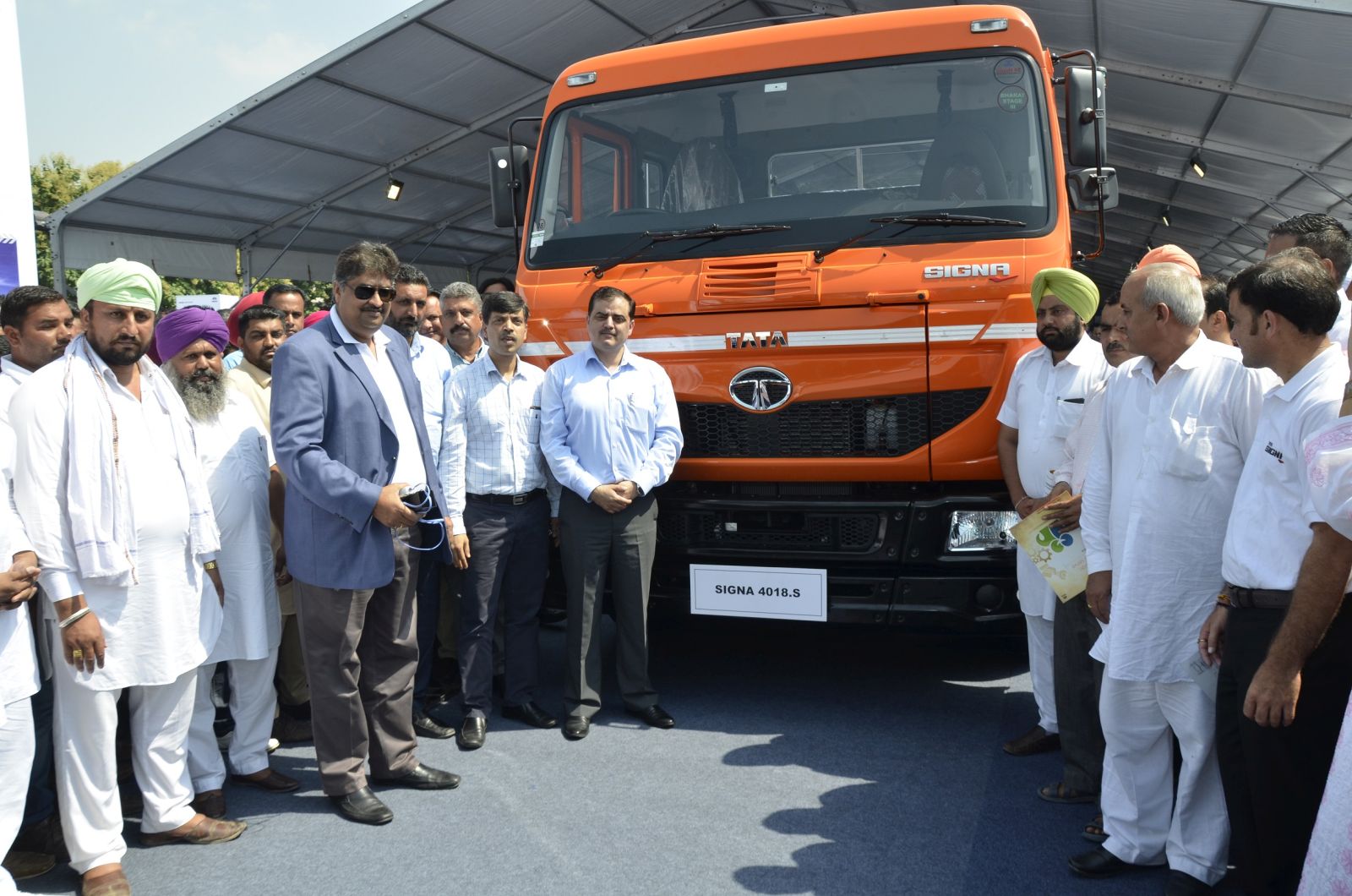 tata-motors-launches-new-signa-range-of-trucks-2