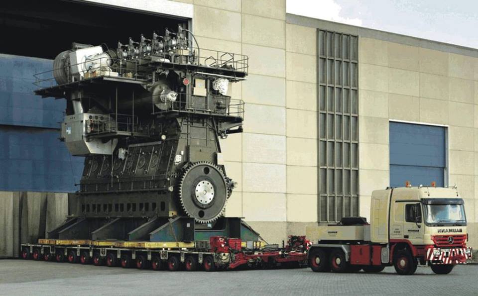 This is the world's biggest engine and it makes 109,000 horsepower |  Motoroids